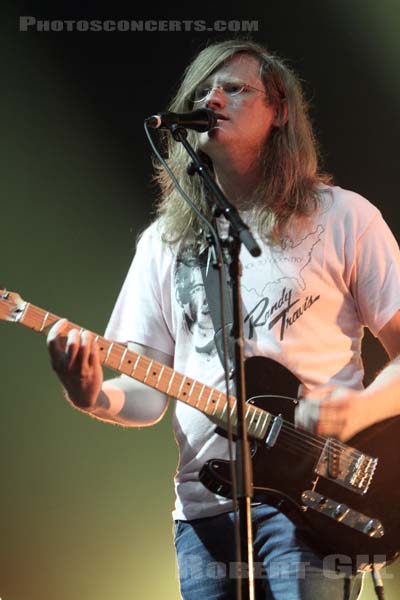 THE BEWITCHED HANDS - 2010-11-08 - PARIS - Zenith - 